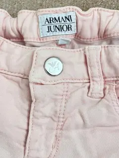 Armani Junior ピンク ハーフパンツ
