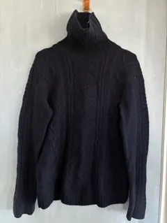 グリーンレーベルリラクシング ケーブルニット タートルネックセーター