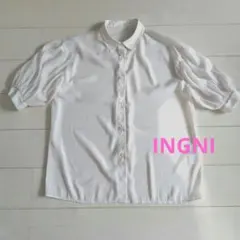 INGNI アイボリー バルーンスリーブシャツ