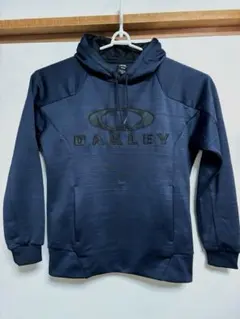 ネイビー パーカー