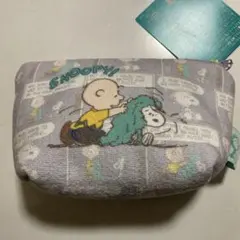 カルディ　スヌーピー パイルポーチ