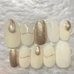 大人かわいい ベージュ ゴールド ラメ ニュアンス ネイルチップ 上品 韓国