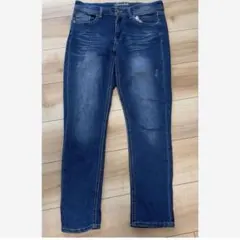 Item thumbnail for item 1a35ae3d-622f-4986-a55c-a50a83a3a991