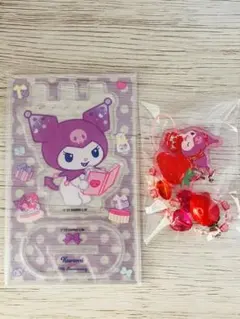 サンリオ　いちご新聞50周年　シークレットストラップ　クロミ　アクスタ