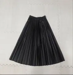 レザープリーツロングスカート Mサイズ ブラック