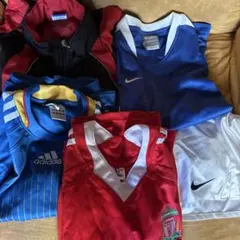 NIKE チャンピオン　adidasリバプール　サッカーシャツ・パンツ　5点
