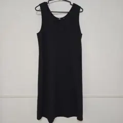 UNIQLO ブラッシュドジャージージャンパースカート　ブラック