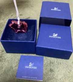スワロフスキー　ピンクのブタ