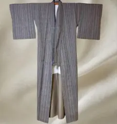 【本場結城紬】袷 縦縞 グレー 証紙なし 逸品 身丈163cm/020のサムネイル