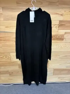 新品　アズールバイマウジー　ブラックロングニットワンピース　L
