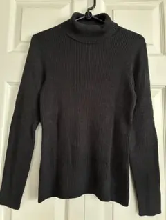 UNIQLO 黒ニット Mサイズ