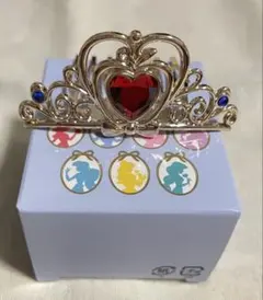 ディズニーストア　シークレット　ティアラ　白雪姫