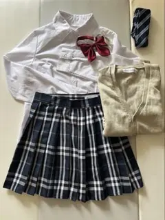 制服コスプレ衣装セット　HUG SLNSHINE Mサイズ　カーディガン