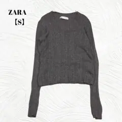 美品✨️ZARA　ザラ【S】 リブニット Vネック セーター 伸縮性あり