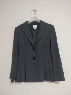 H&Мグレー ストライプペプラムジャケット