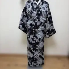 【ふくよかさん向け】黒地白花柄 浴衣　綿紅梅