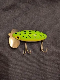 Item thumbnail for item 5b9fde69-6041-46c9-a3eb-cfbf41d1782c