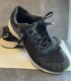 asics アシックス　スニーカー　23cm