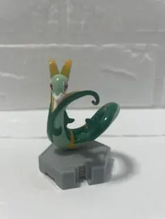 モンコレプラス ジャローダ フィギュア 台座付き