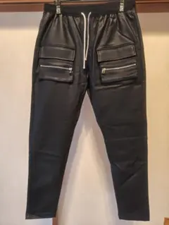 Danke Schön ブラックパンツ スリムフィット