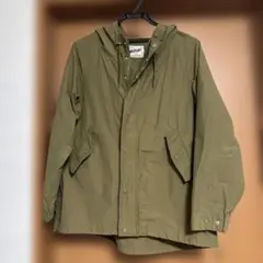 マウンテンパーカー　Ｍ