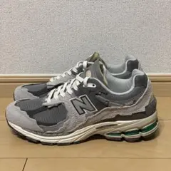 New Balance 2002 Rain Cloudのサムネイル