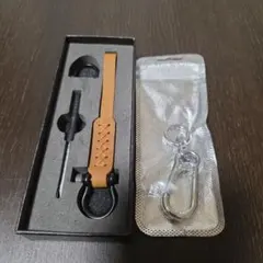 レザー編み込みキーホルダー カラビナ付き