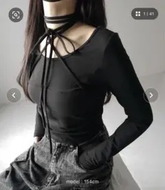 me+em select クロスストラップロングチョーカーリボントップス(黒)