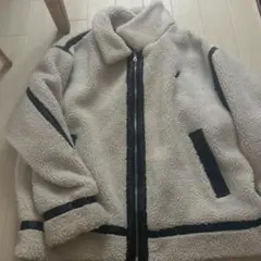 KANGOLクリーム色 フリースジャケット