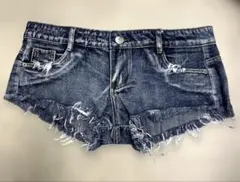 ホットパンツ