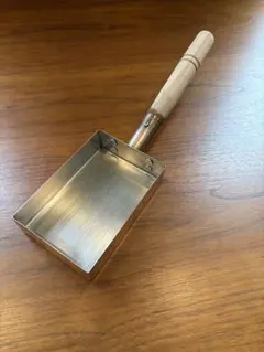 Item thumbnail for item 9b1168e6-7ae1-4ca6-ae0a-7f4f79158a97