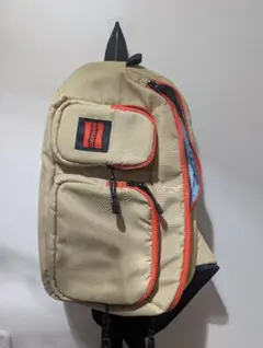 NOMADIC ボディバッグ ベージュ オレンジのサムネイル