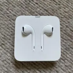 Apple 有線イヤホン ホワイトLightning純正
