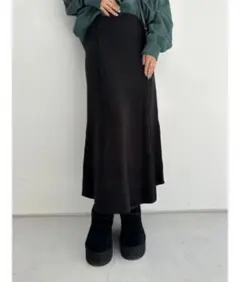 最終値下げ 新品 TRUNC88 ロングスカート タイト フレア さのまい