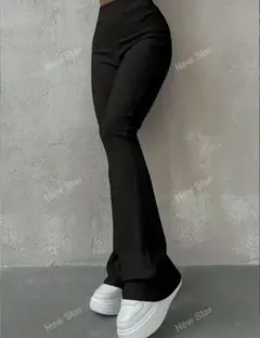 ブラック フレアパンツ レディース