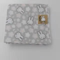 f*u様 ミッフィー グレー ピンク 花柄