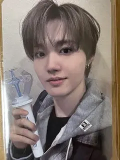 TREASURE ペンライト　トレカ　ドヨン　オフライン限定