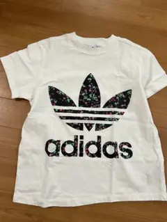 adidas フラワープリント Tシャツ ロゴ Tシャツ