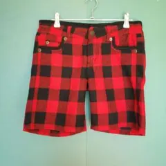 赤と黒のチェック柄ショートパンツ M