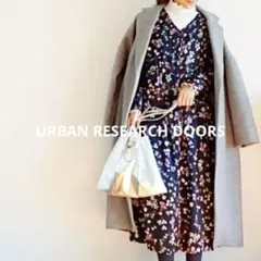 アーバンリサーチドアーズ ダークフラワーガウンワンピース 花柄 ネイビー ONE