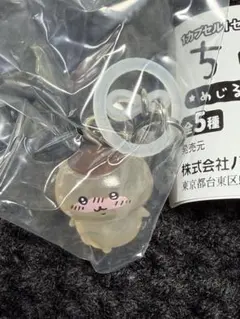 【新品未使用】ちいかわ めじるしアクセサリー2 くりまんじゅうのサムネイル