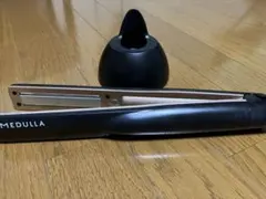 MEDULLA ヘアアイロン 本体 充電スタンド付き - メルカリ