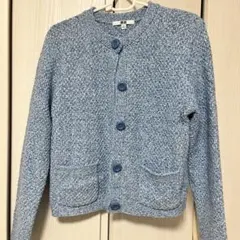 UNIQLO Mサイズ 青 ボタン付きカーディガン