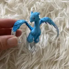 氷のポケモン フィギュア 青　ピナ