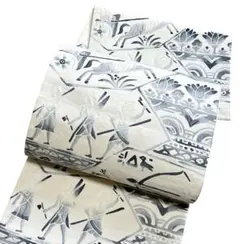 A 191美品袋帯 アイボリー六通柄 膨れ織　紬　エジプト調　落款あり正絹 着物