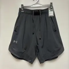 アンダーアーマー　メンズショートハーフパンツ　L