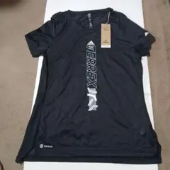 新品未使用　タグ付き　adidas TERREX ブラック Tシャツ L