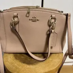COACH ピンク ショルダーバッグ　超美品