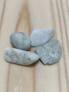 糸魚川翡翠　糸魚川で購入したものです　4個セット