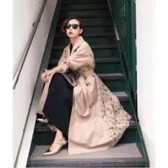 AMERI BACK LACE COAT バックレース トレンチコート